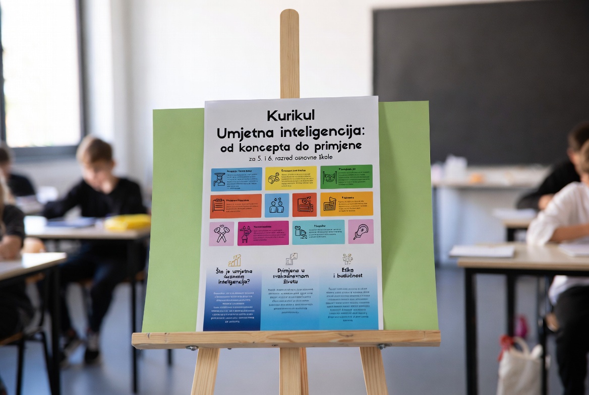 Objavljen je novi kurikul o umjetnoj inteligenciji za izvannastavnu aktivnost za 5. i 6. razred osnovne škole
